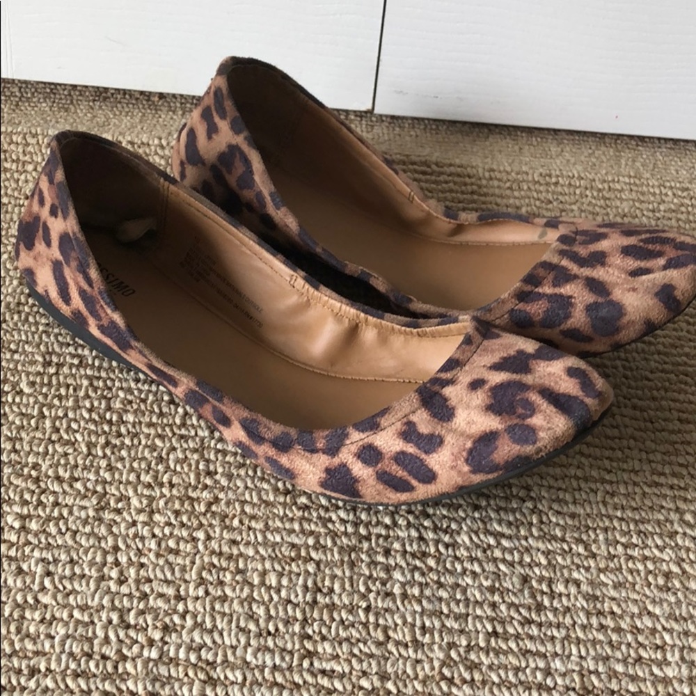 Animal print flats